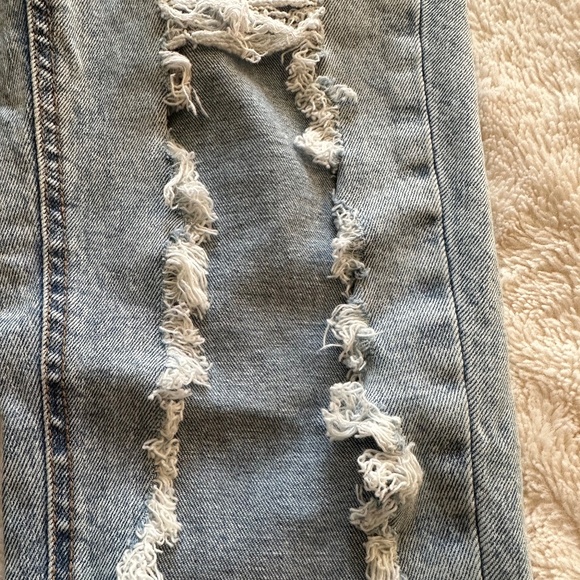 Jeans - Picture 3 of 5